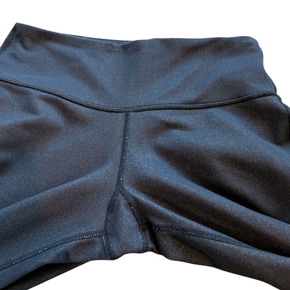 Lululemon Snaptastic Pant Denim Blue Rare Snap To Crop Rel: 2009 Women's size 4 - Picture 12 of 15